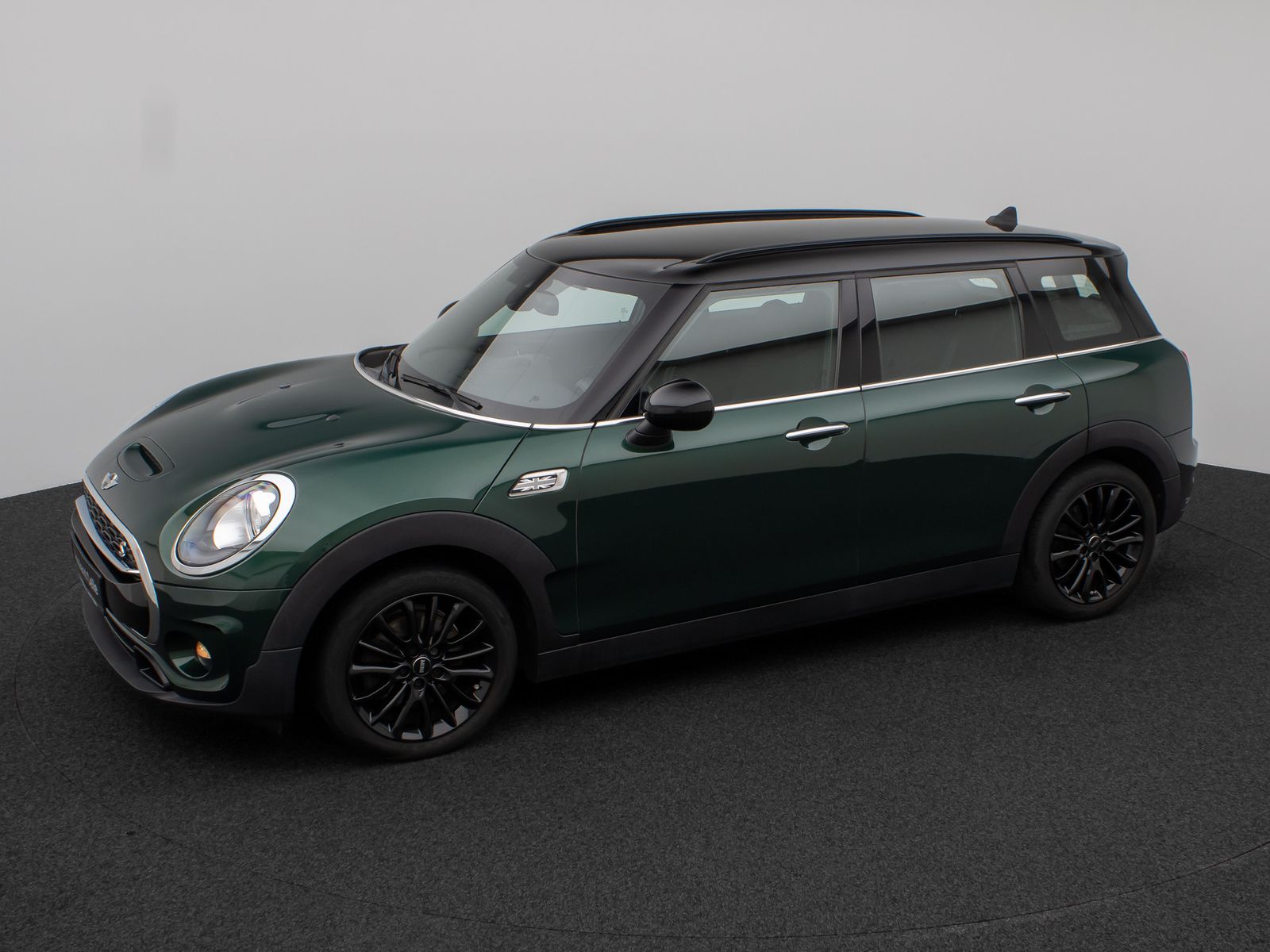 Fahrzeugabbildung MINI Cooper S Clubman Navi Sitzhz Tempomat 8Fach PDCh