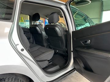 Renault Scenic IV *LED*TEMPO*NAVI*SitzHZ*AHK*