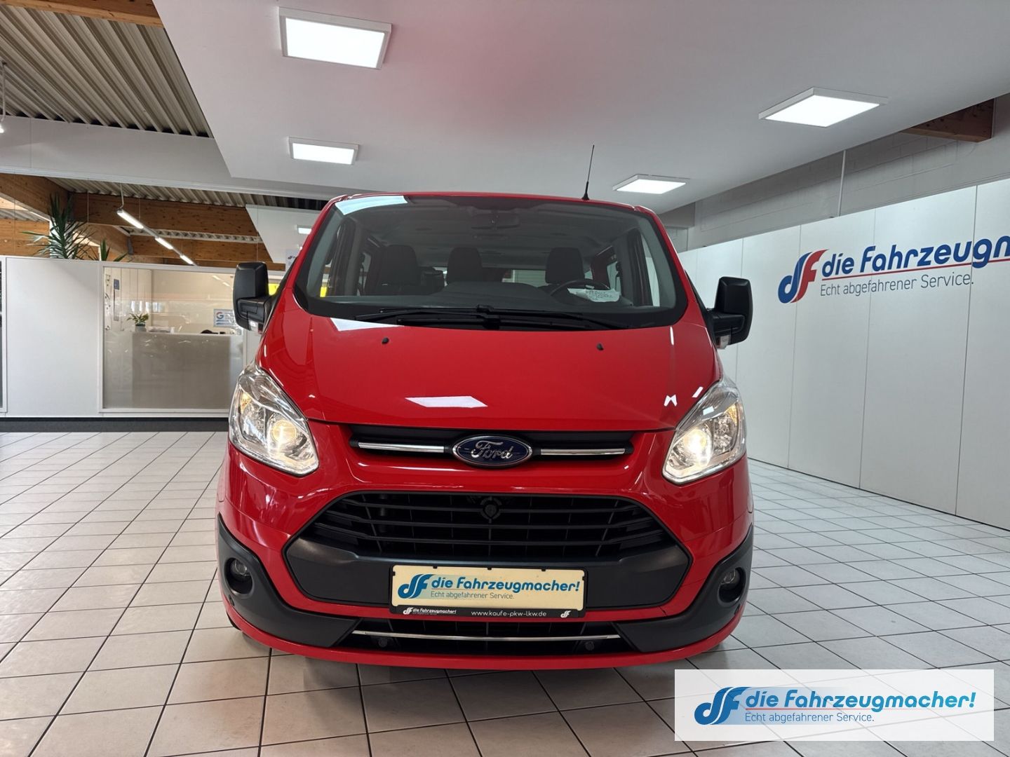 Fahrzeugabbildung Ford Transit Custom Tourneo 310 L1 Trend Temp *8472