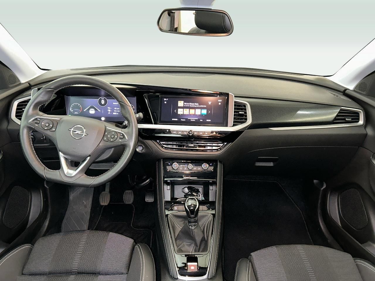 Fahrzeugabbildung Opel Grandland 1.2T GS Line - SONDERANGEBOT