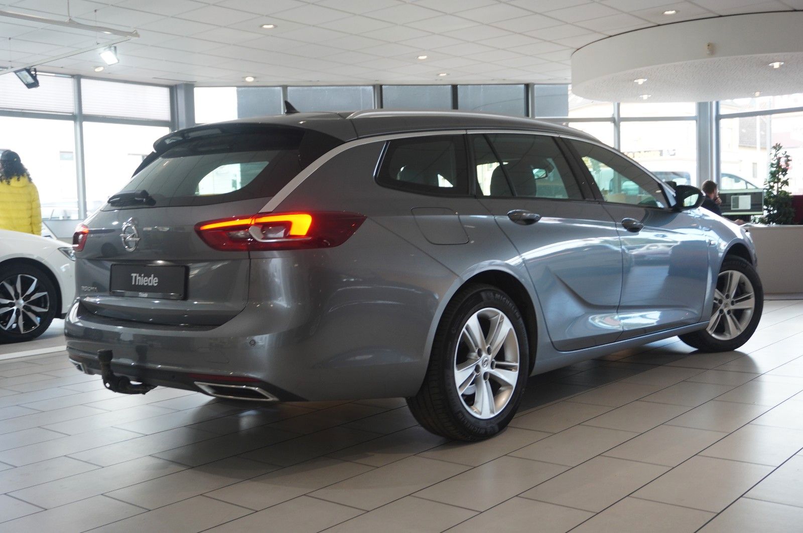 Fahrzeugabbildung Opel Insignia B ST 2.0D INNOV. NAVI/LED/KAMERA/AHK