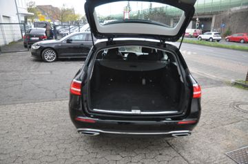 Mercedes E 220 - 9