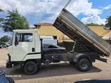 Nissan L-35 ribaltabile trilaterale patente b - Nissan aus 1994