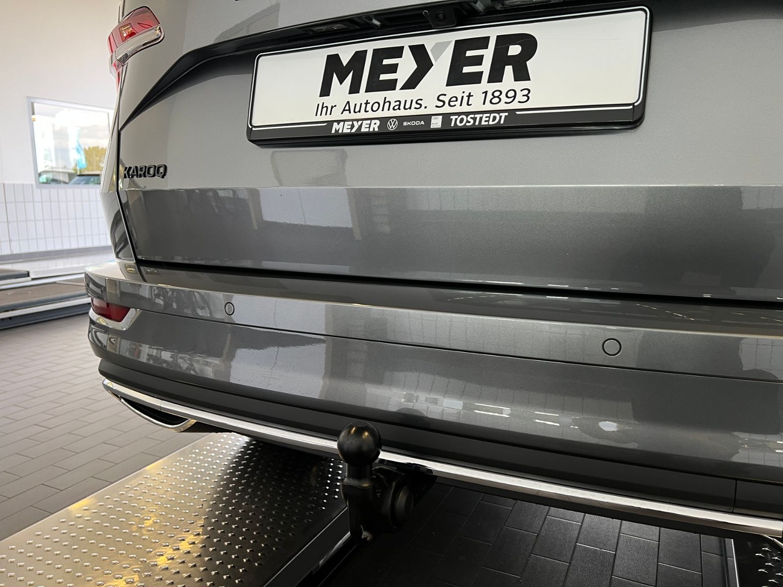 Fahrzeugabbildung SKODA Karoq Sportline 2.0 TSI 4x4 DSG *Panorama, AHK,