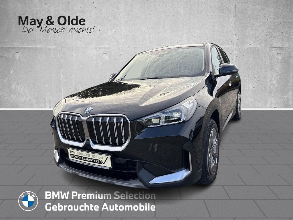 Image of BMW iX1
