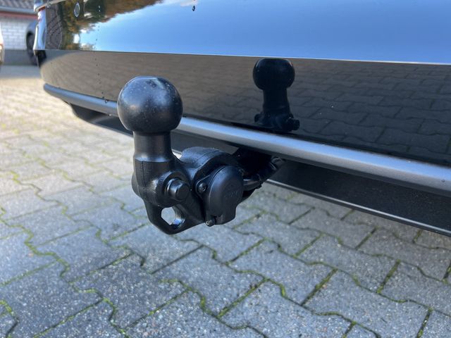 Golf VIII Variant Life 2.0 TDI