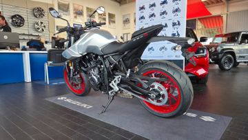Suzuki GSX 8S Aktion