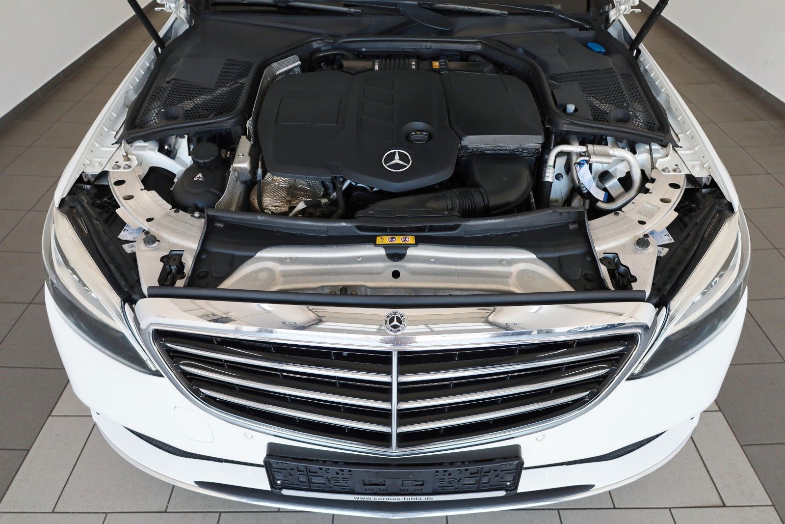 Fahrzeugabbildung Mercedes-Benz C 220d T T.Leder,Navi,LED, Panorama, CarPlay,+WR