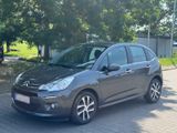 Citroën C3 1.2 VTi/PureTech Selection PDC SHZ - Citroën C3: Kleinwagen