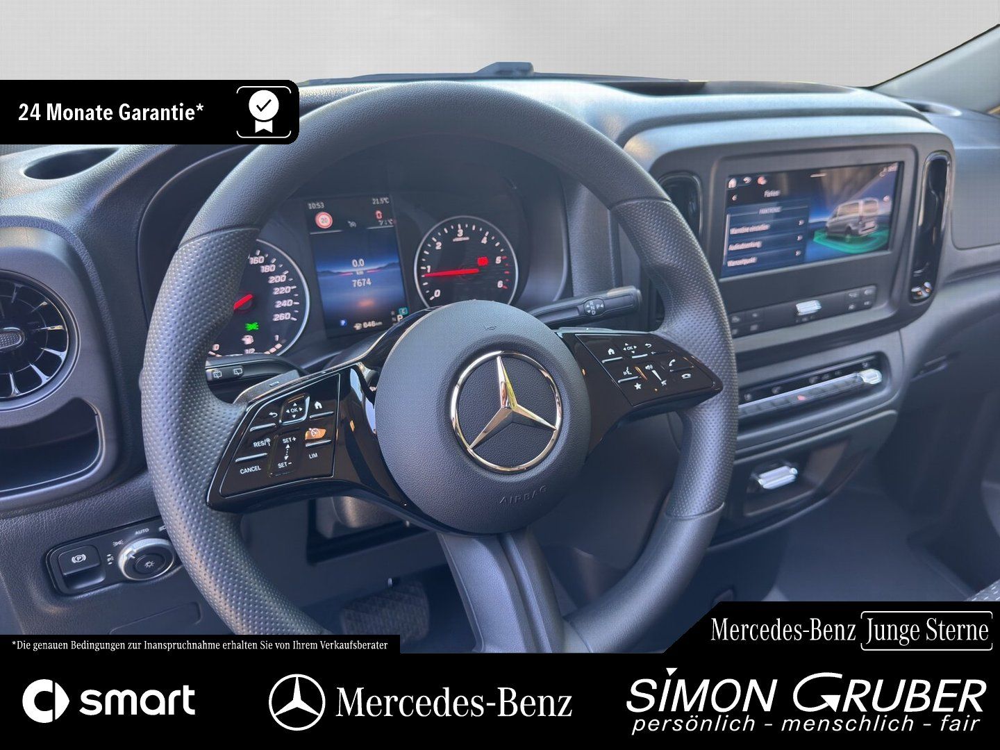 Fahrzeugabbildung Mercedes-Benz Vito 116 Tourer PRO Extralang 2Klima AHK 9Sitzer