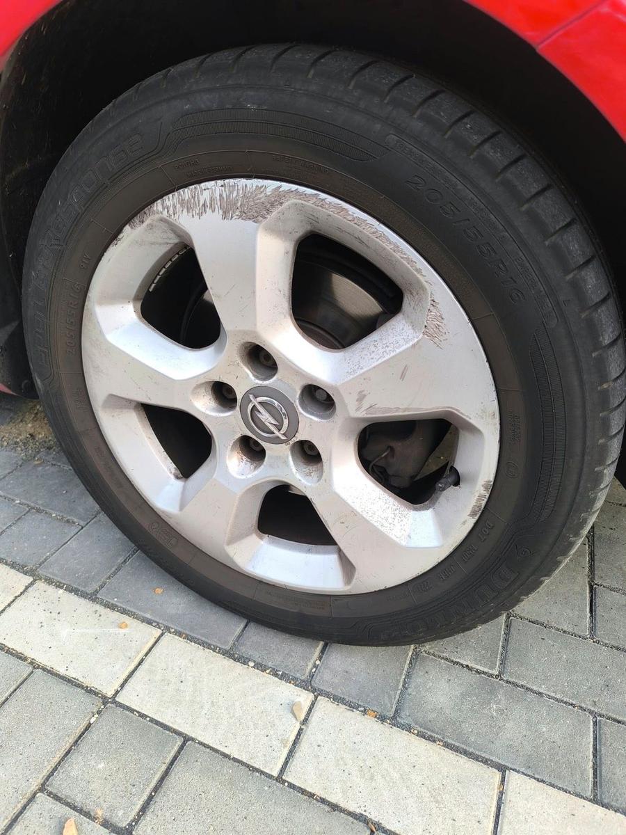 Opel Meriva 2010 — photo 11