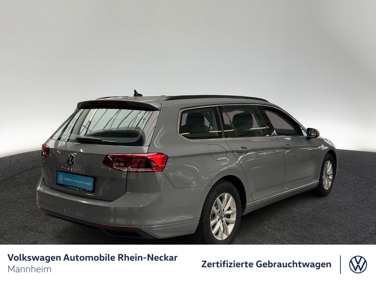 Volkswagen Passat Variant - Bild 6