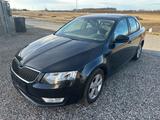 Skoda Octavia Lim. Style 1.4 Tsi Aut - Skoda Octavia mit Benzin-Antrieb: Limousine, 1.4