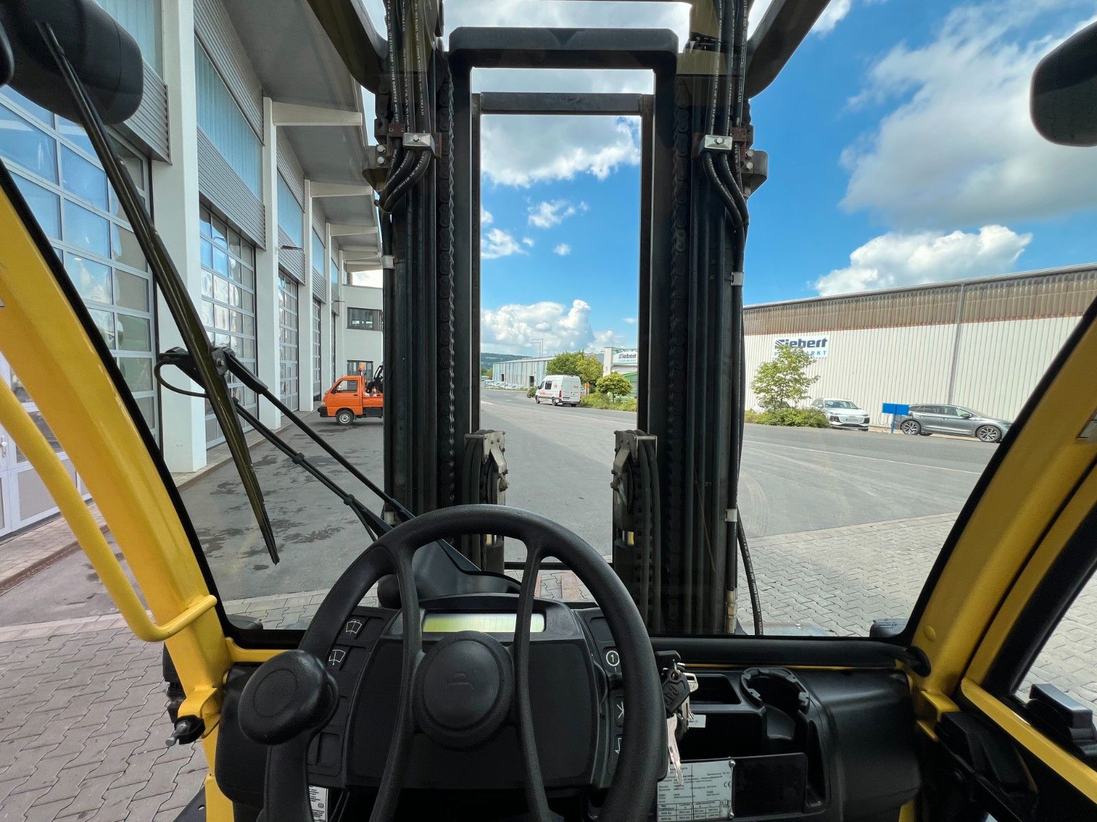 Fahrzeugabbildung Hyster H8.0 FT9 / nur 1.426h! / Triplex: 5,52m / ZVG