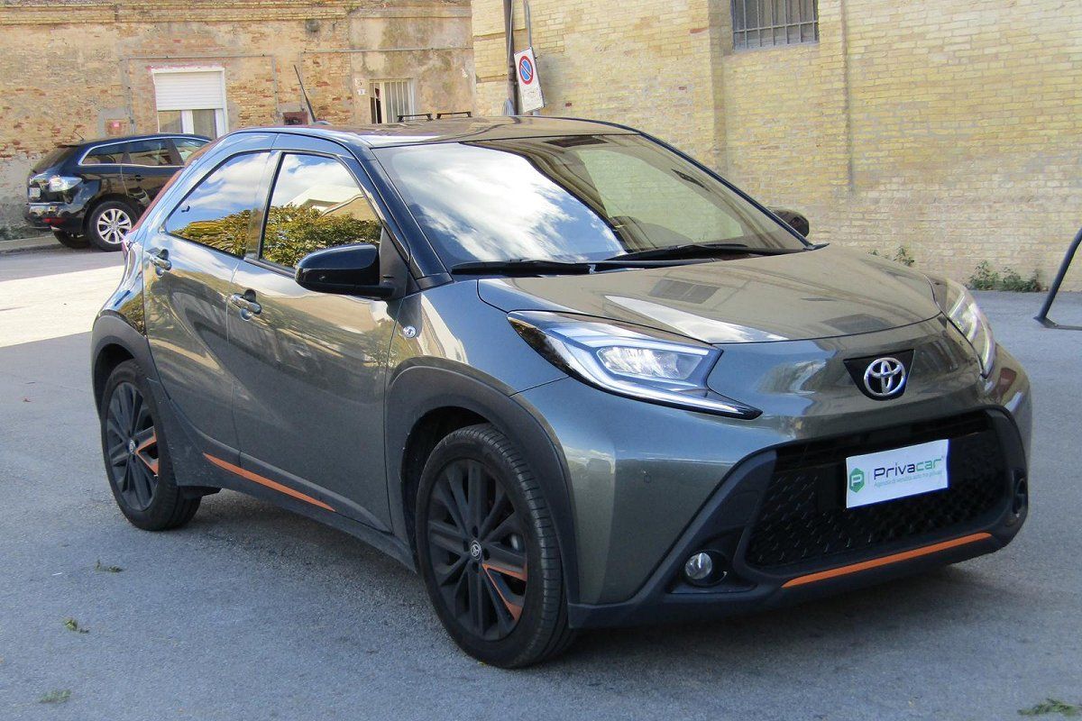 Toyota TOYOTA Aygo X 1.0 VVT-i 72 CV 5 porte Limited imagem 3