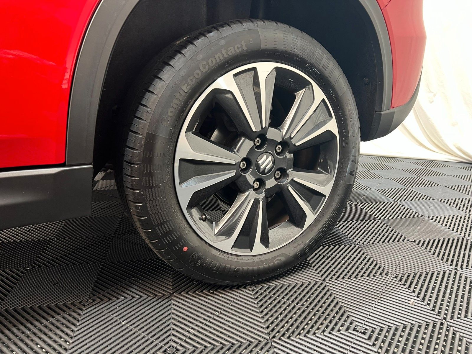 Fahrzeugabbildung Suzuki Vitara 1.4 Comfort+ Allgrip HYBRID