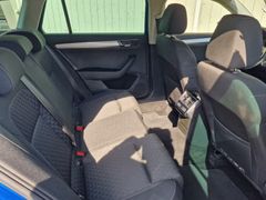 Fahrzeugabbildung Skoda Superb Combi Ambition iV Navi LED ACC Virtual