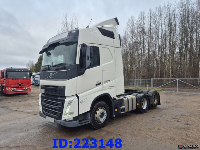 Volvo FH13 500HP - 6x4 - Lifting axle - Euro6