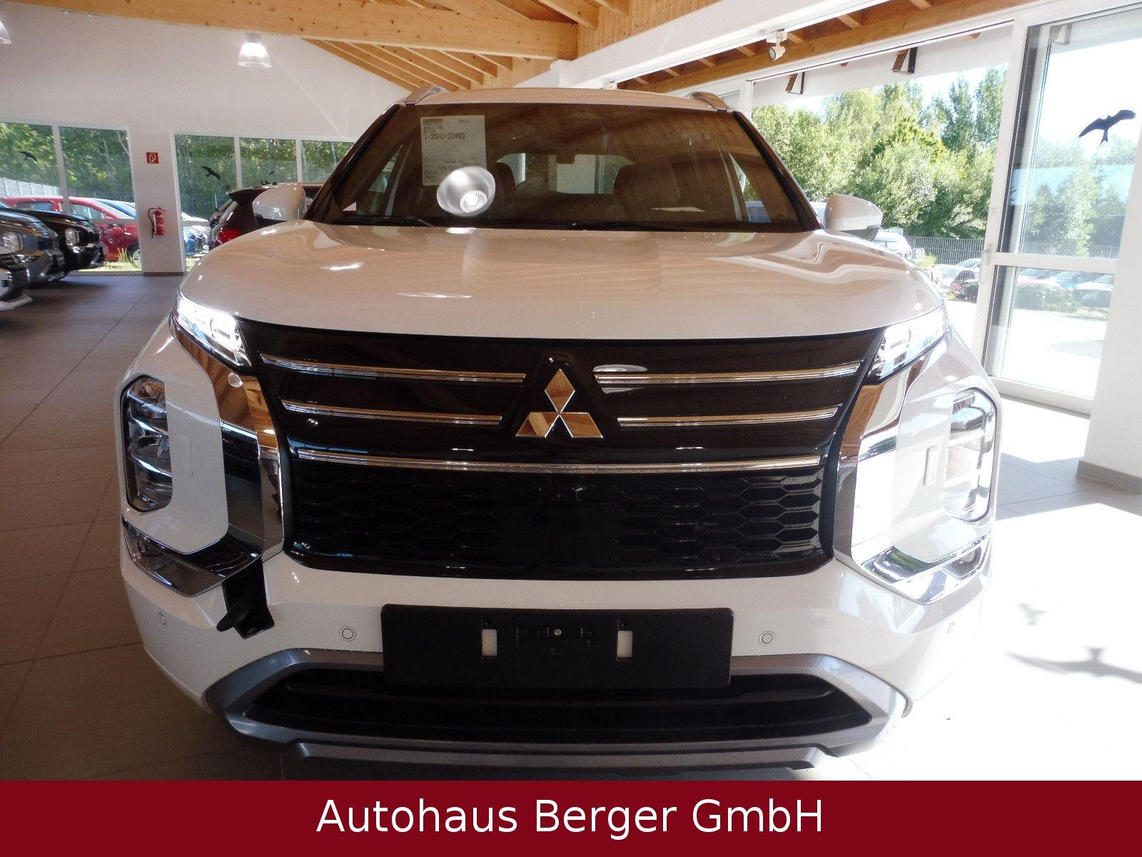Mitsubishi Outlander 2.4 PHEV 4WD Top mit Luxury-Paket