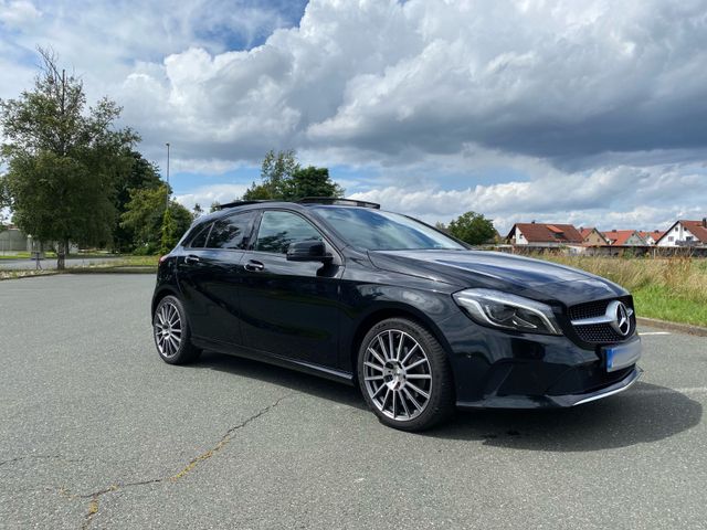 MERCEDES-BENZ A 180 Urban, Pano, Rückfahrkamera, elektr. Sitz
