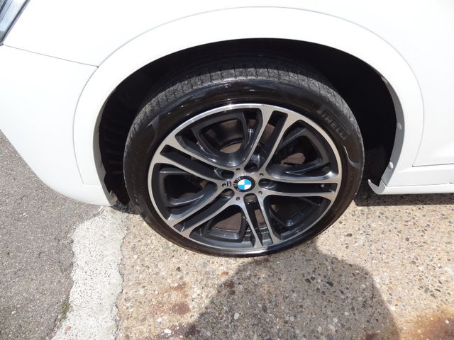 Fahrzeugabbildung BMW X3 xDrive 30d M Sport/Pano/AHK/HUD/KAM/20 Zoll
