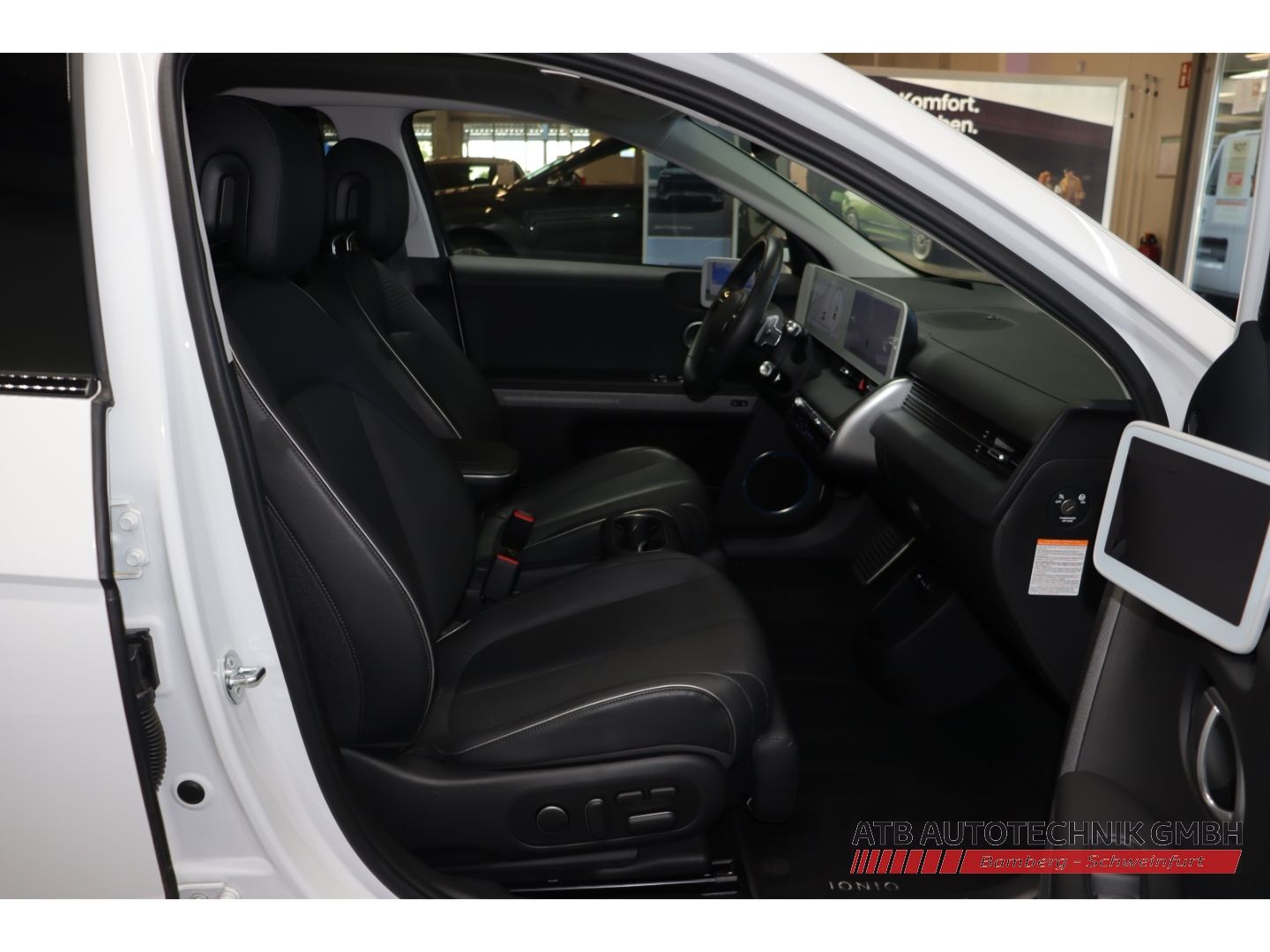 Fahrzeugabbildung Hyundai IONIQ 5 UNIQ 77,4kWh Batt. SOH98,1% 4WD HUD El.