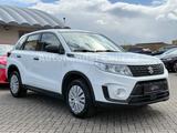 Suzuki Vitara 1.0 BoosterJet*KLIMA*USB*TÜV NEU*2.HAND - gebrauchte Suzuki Vitara aus dem Jahr 2019