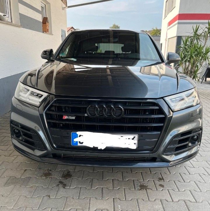 AUDI SQ5 TDI tiptronic quattro -
