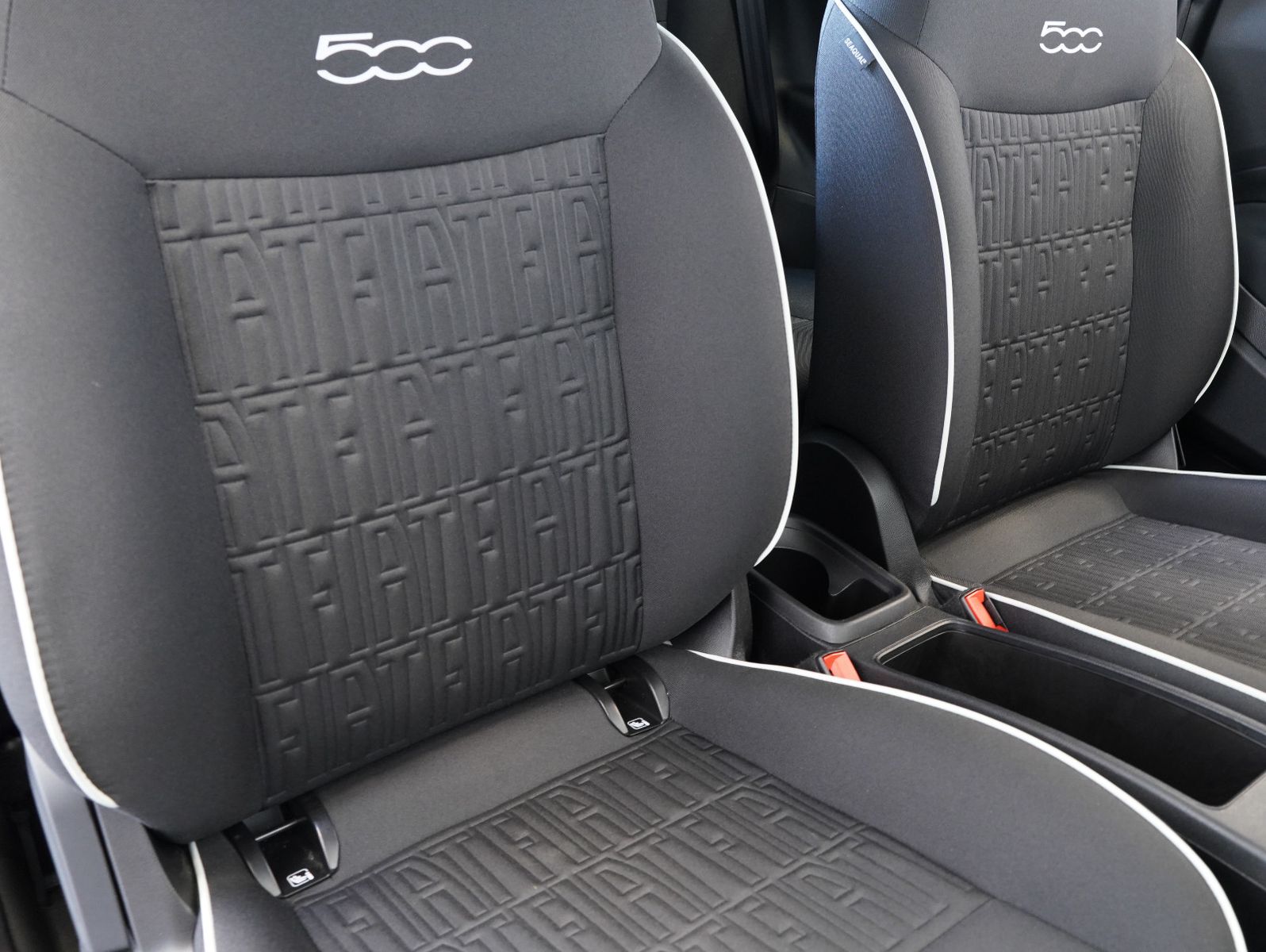Fahrzeugabbildung Fiat 500e Action TEMPOMAT/DC-LADEN/SOH