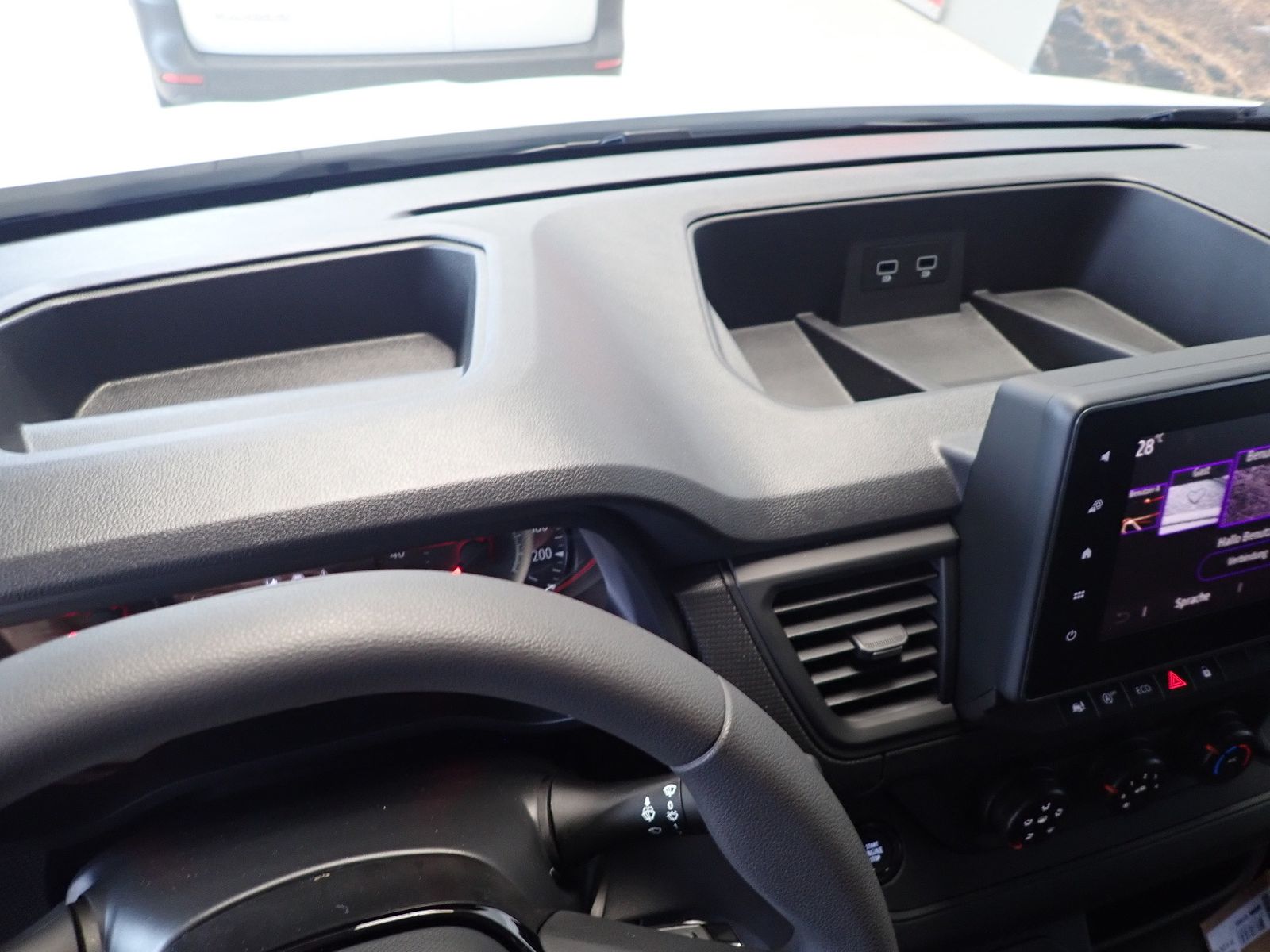 Fahrzeugabbildung Renault Trafic Lkw Komfort L1H1 3,0t Blue dCi 130 MY25