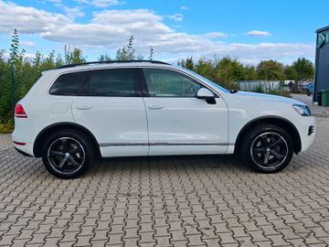 Volkswagen Touareg - 5