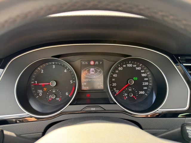 Passat Variant Elegance 2.0 TDI Bluetooth Navi