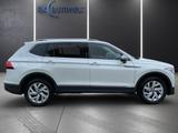 Volkswagen Tiguan Allspace Life 1.5 TSI AHK-klappbar Navi A - gebrauchte SUVs in Hamm