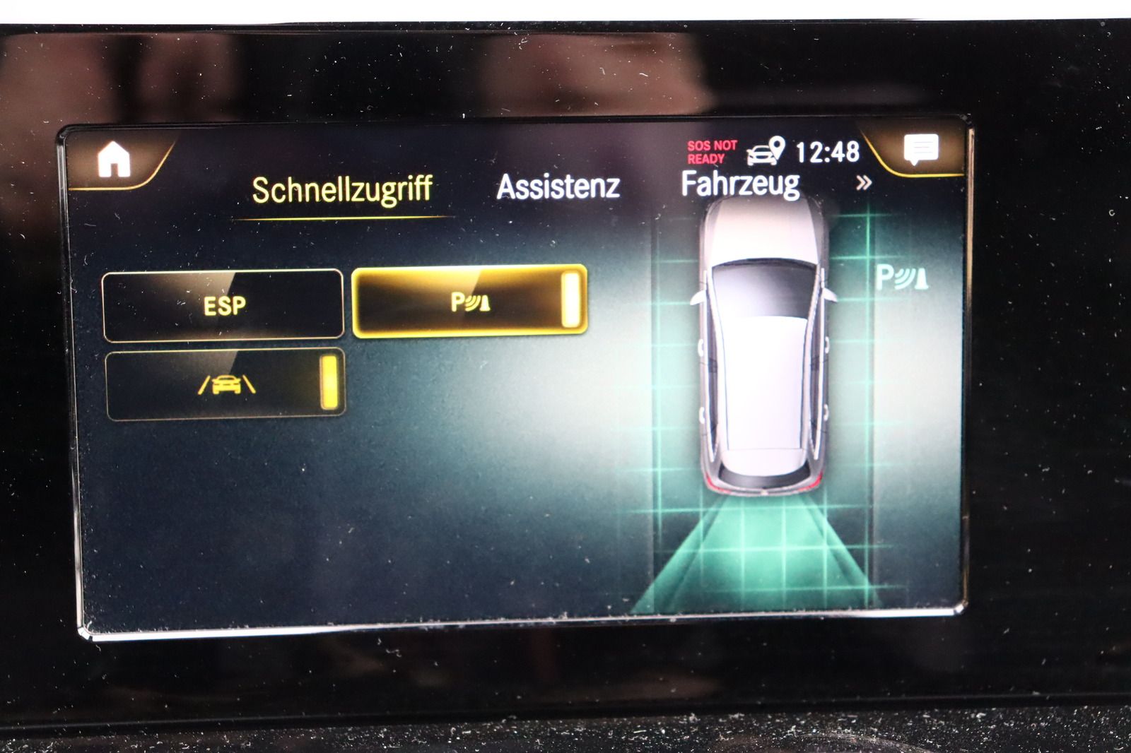 Fahrzeugabbildung Mercedes-Benz B 200 AMG Line * Navigation * Alcantara