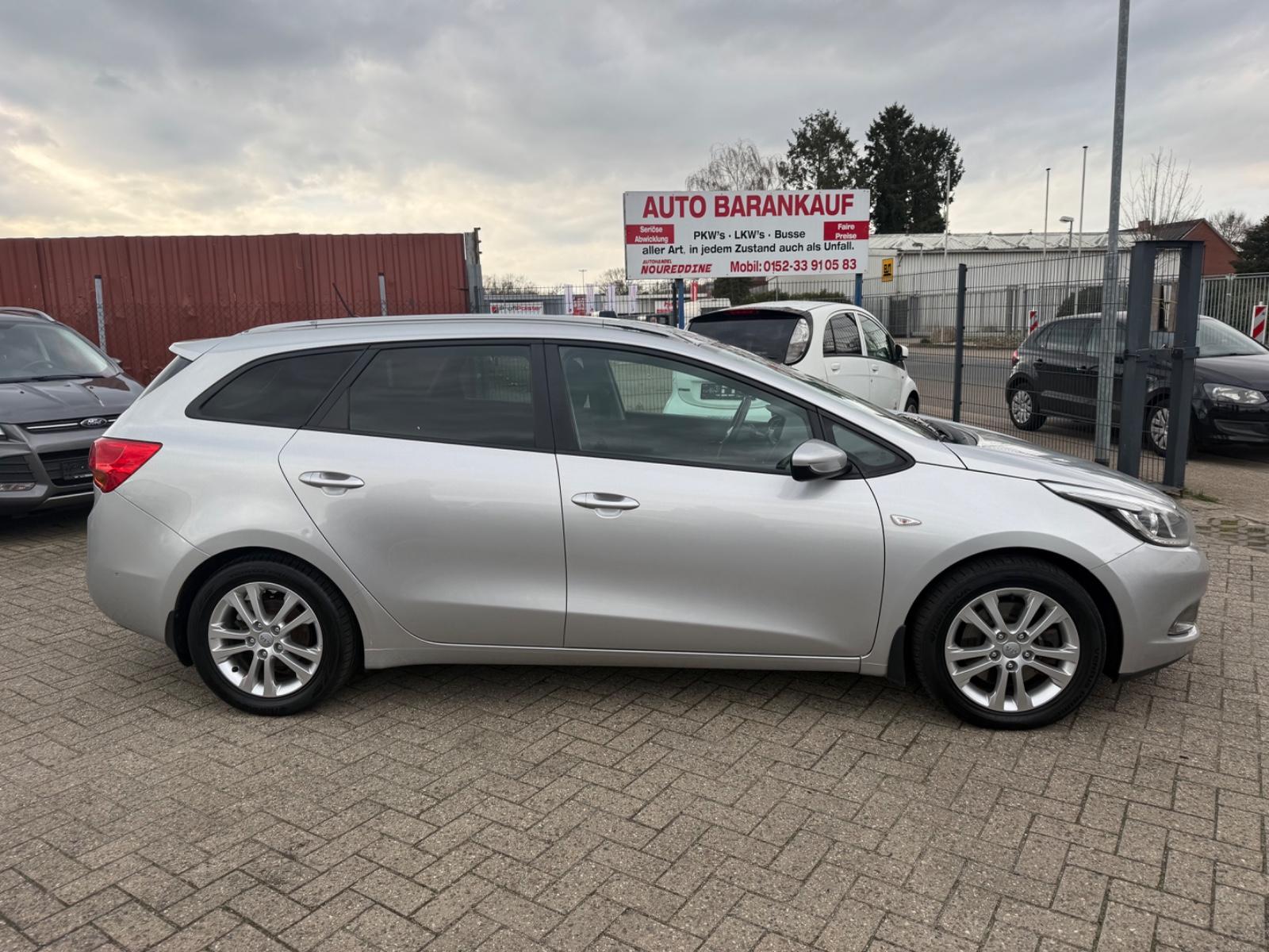 Kia cee'd Sportswagon   Attract