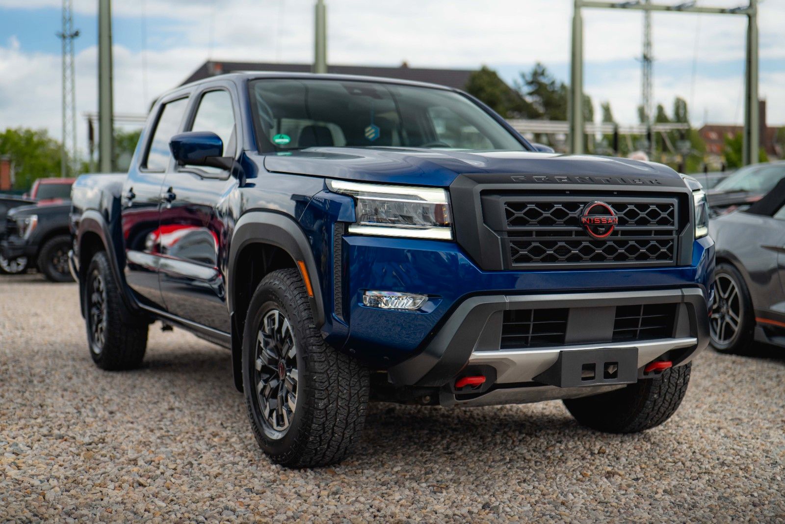 Fahrzeugabbildung Nissan Frontier 3.8 V6 4x4 PRO-4X Offroad *Pano*ACC*LED