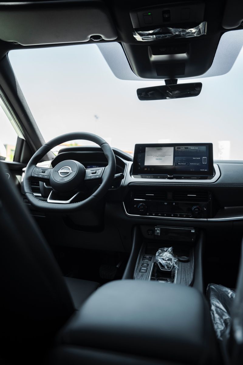 Fahrzeugabbildung Nissan Qashqai Tekna e-Power TAXI inkl. Taxiumbau, Lede