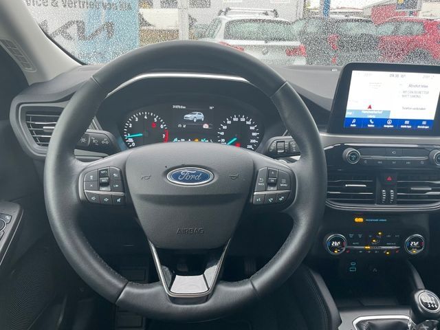 Fahrzeugabbildung Ford Kuga Titanium X LED Abstandstemp., tot.Wink.Ass