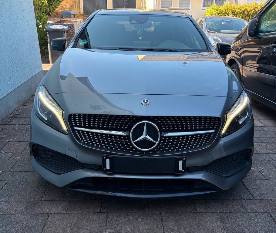 Image of Mercedes-Benz A 220