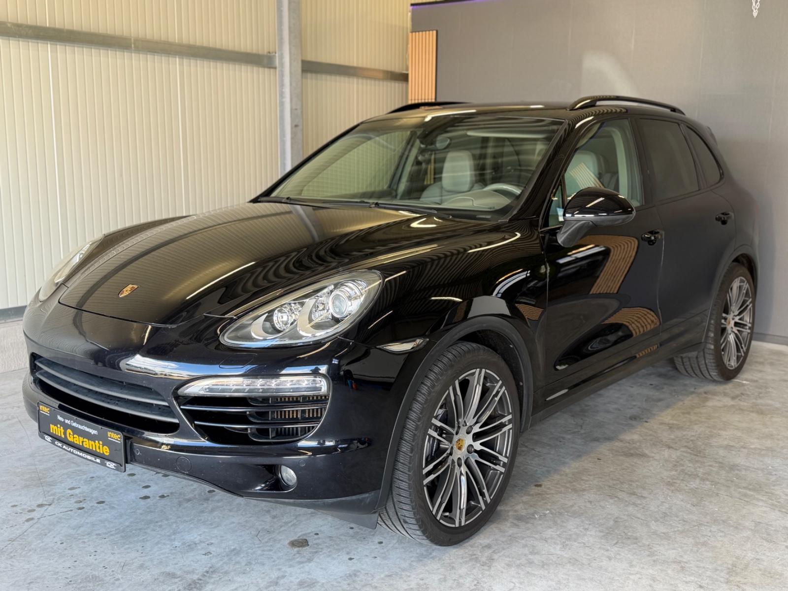 Porsche Cayenne Diesel LED/AHK/ST-HZ/BOSE/LUFT/DCC/TOTW/
