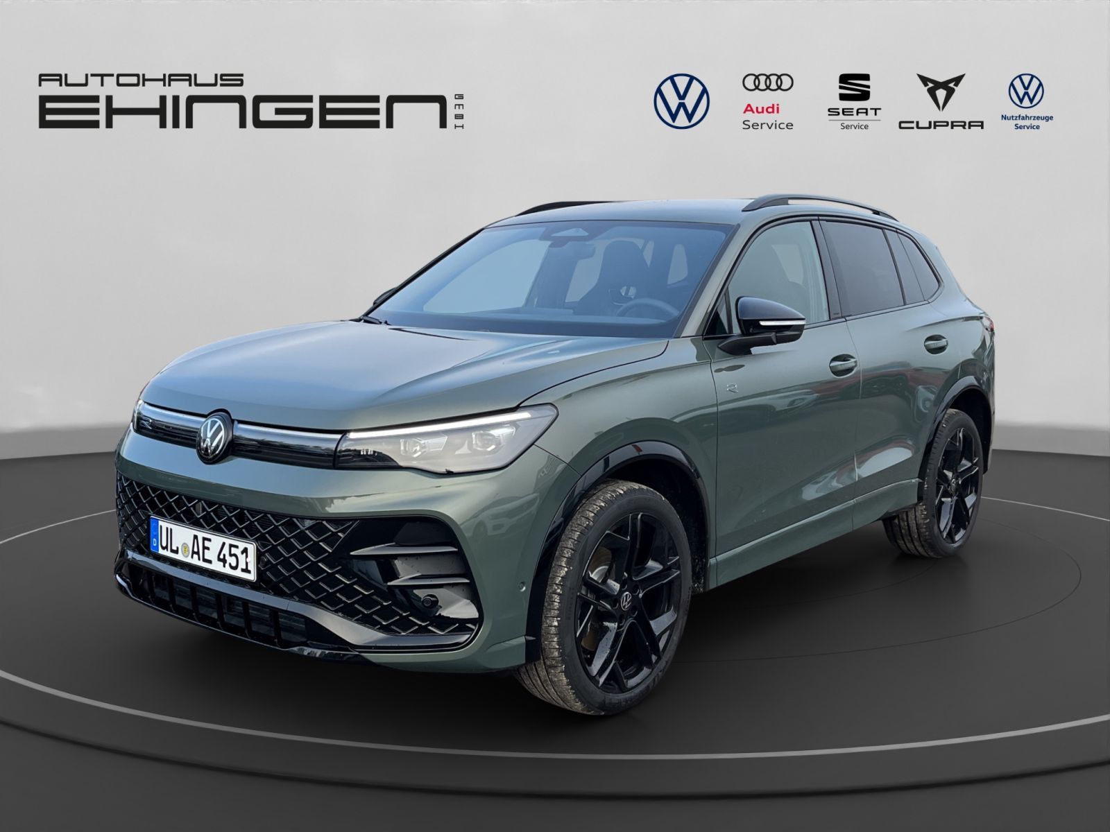 Volkswagen Tiguan Black R Line 2.0 TDI DSG Allrad AHK LED N foto 1