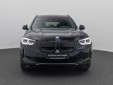BMW iX3 Impressive Panorama 360°HUD DAB H/K AHK 20" - mit Elektro-Antrieb: Geländewagen, mit Klimaanlage