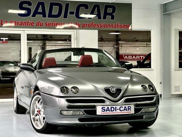 Alfa Romeo Spider 1.8i 16v TS 144cv - CABRIO