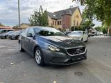 Volvo V40 Momentum - gebrauchte Volvo V40 aus dem Jahr 2012