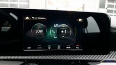 Fahrzeugabbildung Mercedes-Benz A 200d Style DCT Navi SiHz PDC RFK DAB MBUX