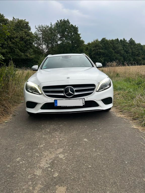 Image of Mercedes-Benz C 300