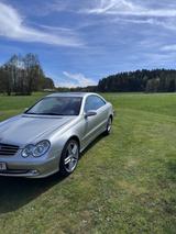 Mercedes-Benz CLK 240 AVANTGARDE Avantgarde - Mercedes-Benz CLK-Klasse mit Panoramadach