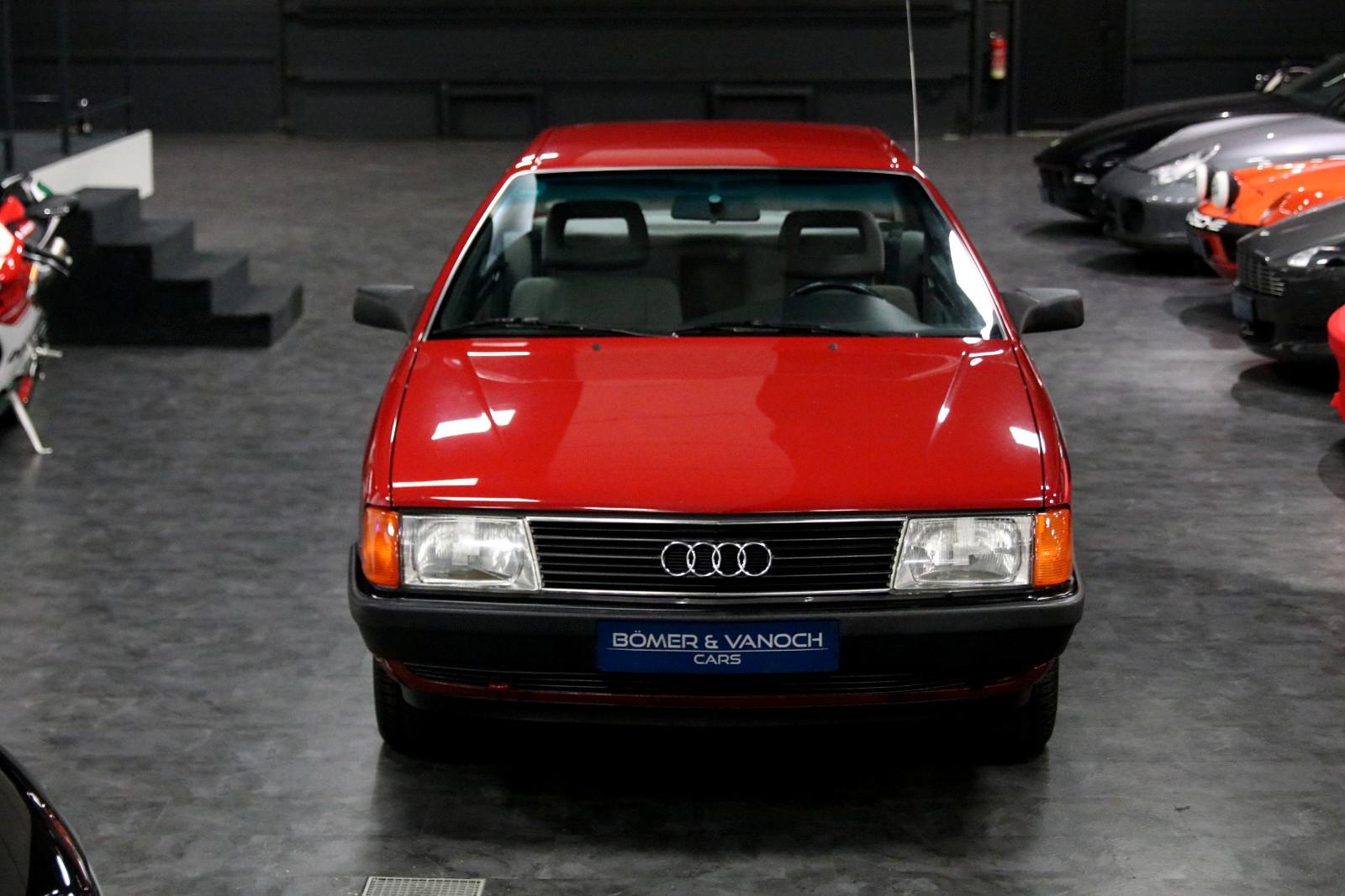 Audi 100 1.8 L H Zulassung  nur 59.400 km 1 Hand  BRD