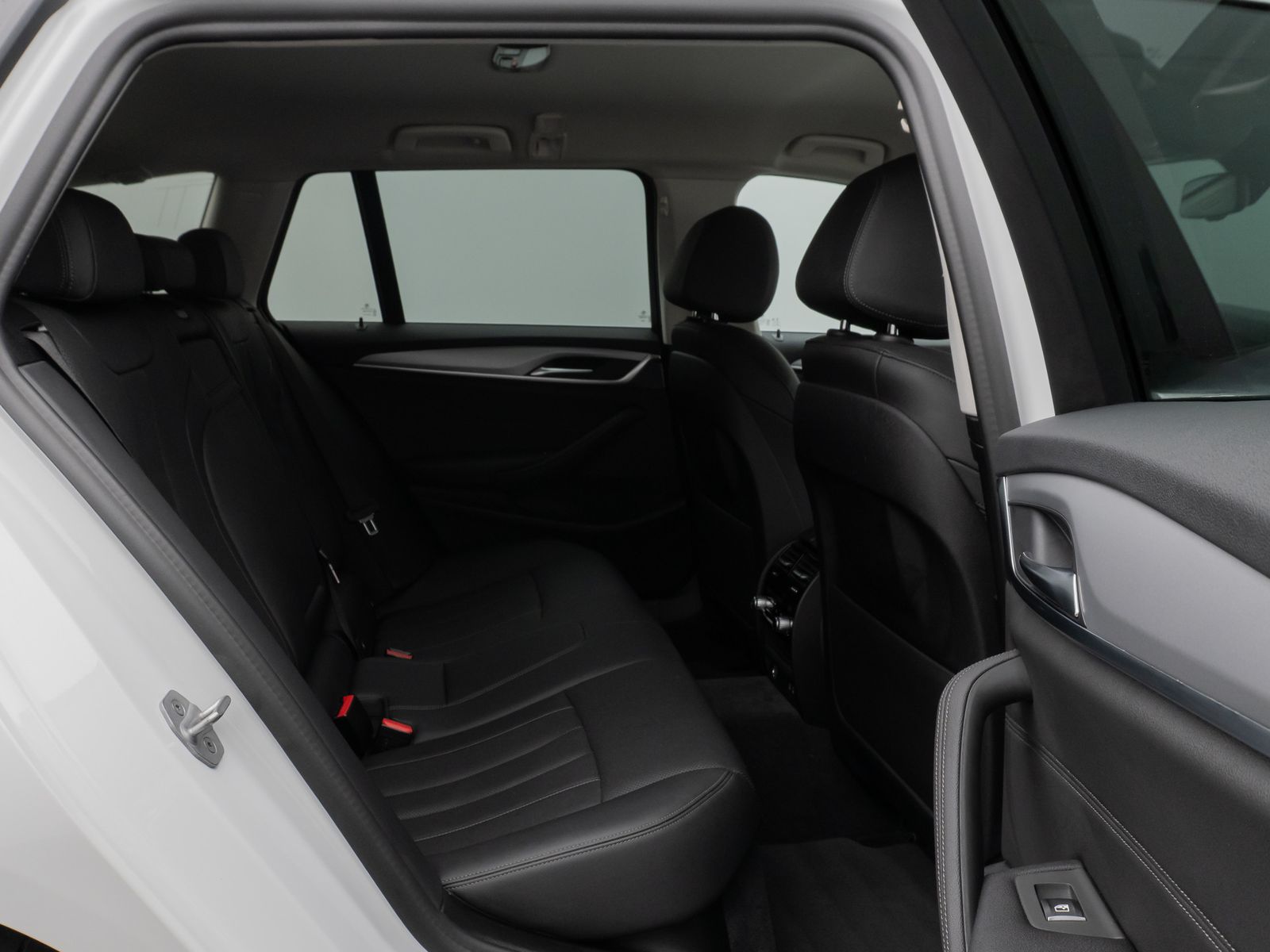 Fahrzeugabbildung BMW 520d Kamera DAB CockPitPlus Alarm Sport LED