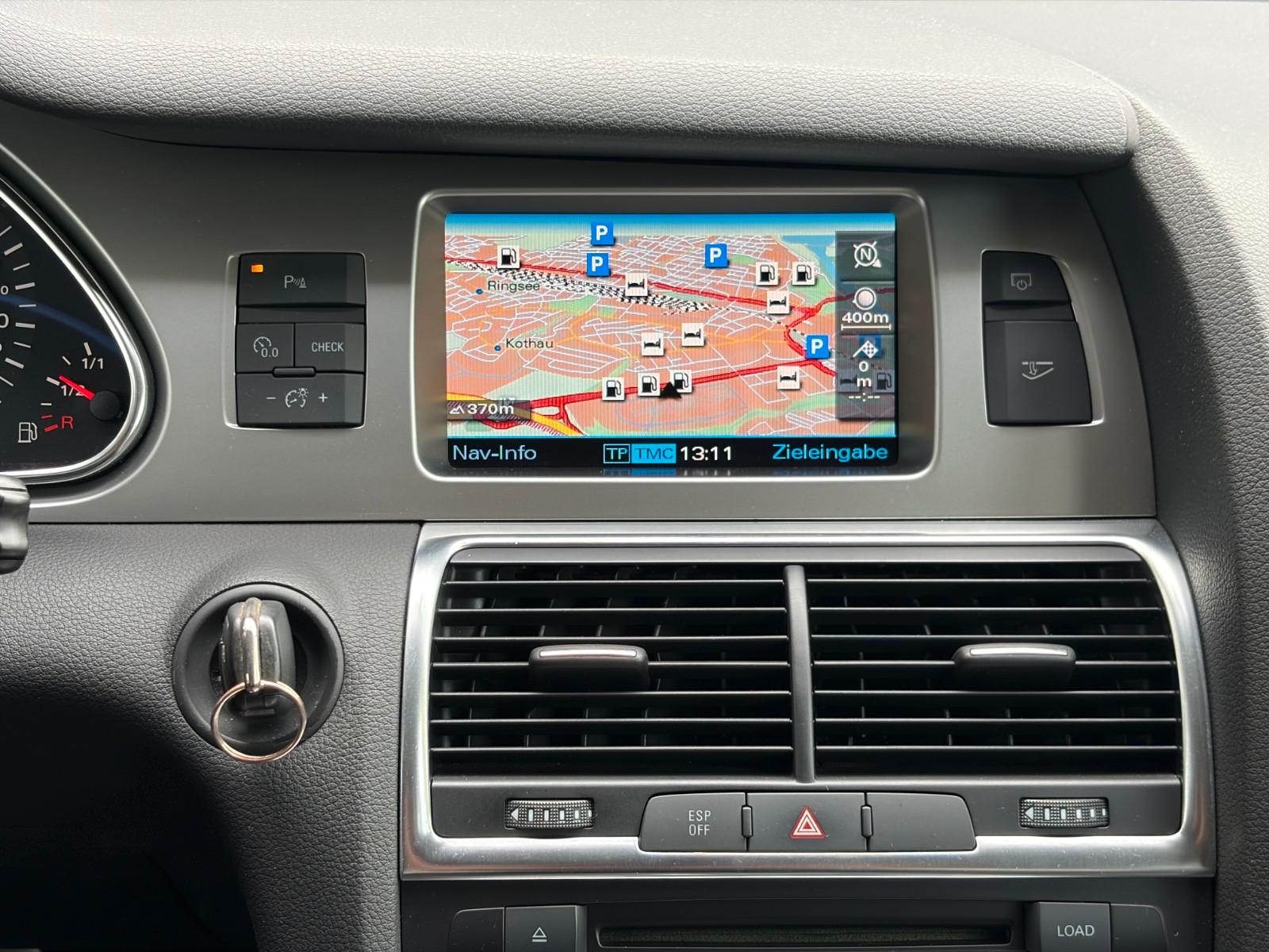 Audi Q7 3.0 TDI quattro 233 ch • 7 places • 1ère Main • GPS • Webasto • Attelage 3,5 t